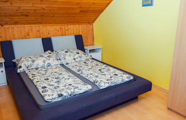 4 bedroom House in Fonyód with private pool and garden - Photo 11