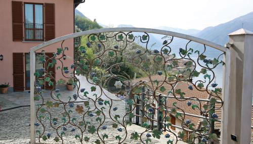 Casa Giulio Apartment in Lezzeno Lake Como - Photo 3