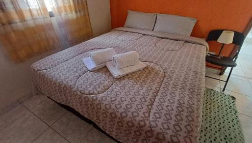Casa amarela - Perto do Centro - Foto 1