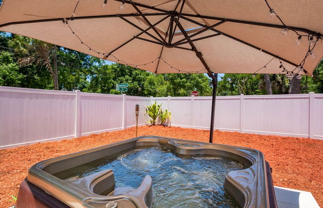 Sleeps 4 Hot Tub Fenced INN - Foto 15