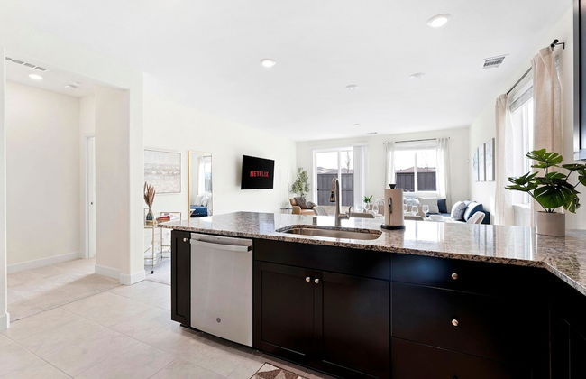 Stylish Sleek 4BR Nevada Home Near Downtown Reno - Foto 57