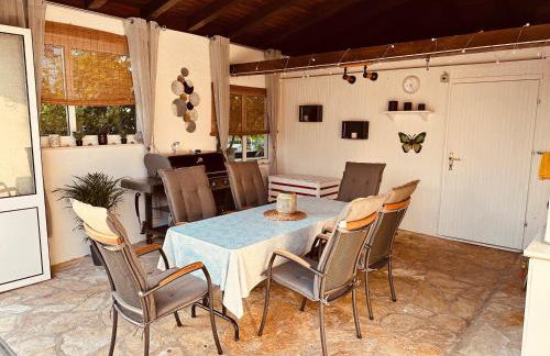Studio Apartment near Beach Petrčane - Quiet & Central - Unit 3 - Foto 13