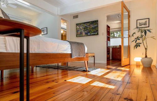 TreeTops Spacious Architectural Retreat - Foto 35