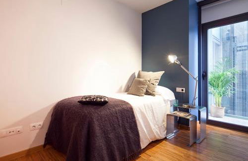 My Space Barcelona Guell Terrace Center - Photo 22