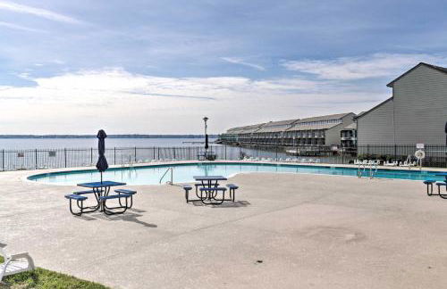 Resort-Style Lake Conroe Retreat with Balcony and View - Photo 2