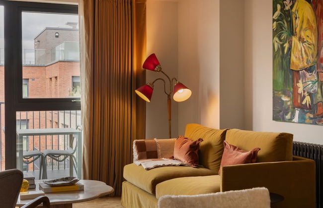 Stylish City Flat With Private Balcony - Foto 12