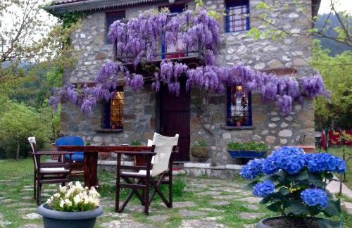 Marina's Stone Cottage - Foto 1