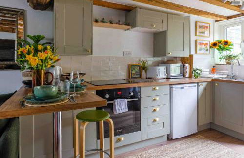 Cotswolds Cozy Cottage Retreat - pet friendly - Foto 14