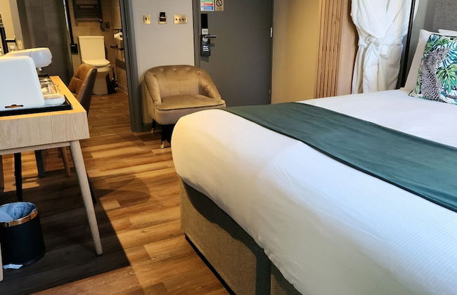 Pinnacle Suites - Foto 55