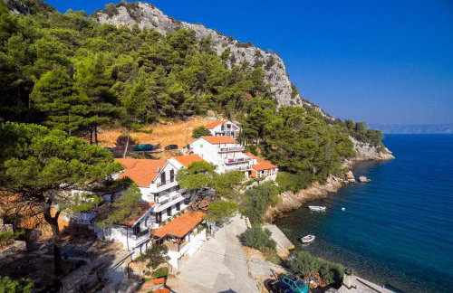 Apartments by the sea Cove Vela Stiniva, Hvar - 6864 - Foto 2