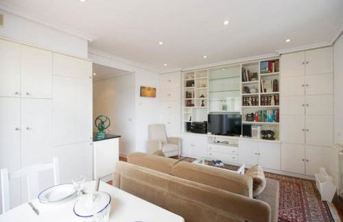 BREATHTAKING TERRACE VIEWS in luxury apartment - by www,SanSebastianApartments,es - Foto 7