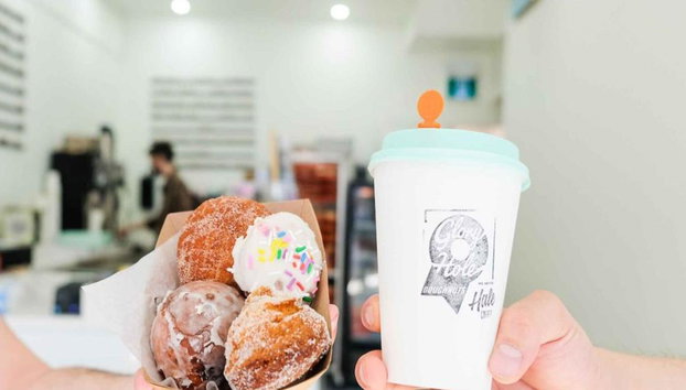 Toronto's Kensington Market Donut Tour - Foto 4