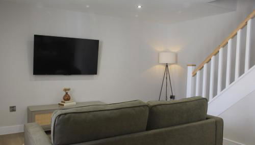 Robin Cottage Luxury Barn with Wood-Fired Hot Tub - Foto 4