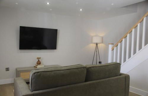 Robin Cottage Luxury Barn with Wood-Fired Hot Tub - Foto 4