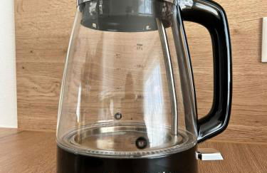 Großes Apartment mit Küche, Dusche, Badewanne, Balkon, Parkplatz vor dem Haus, ruhig gelegen, ADA4 - Foto 7