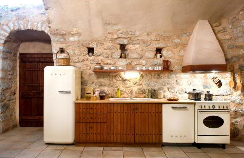 Arapakis Historic Castle - Foto 52