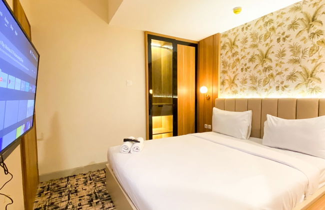 Comfy and Modern Look 1BR LRT City Jatibening Apartment - Foto 3