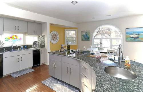 Glenhaven with Exotic Lake View - Foto 35