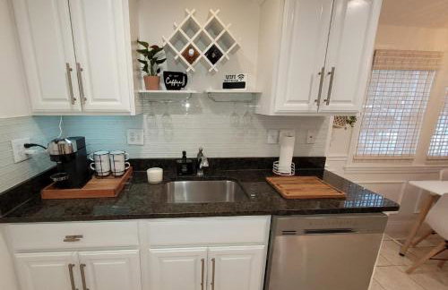 Cozy house, close to downtown Danvers - Foto 8