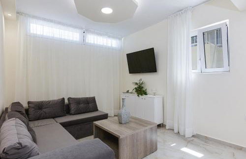 Family Friendly Basilicata Attali villa Private Pool,Children area - Foto 26