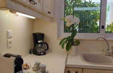 In White Villa - Photo 30