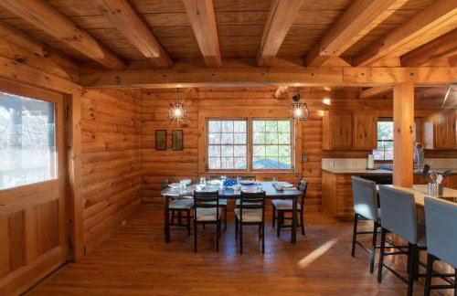 Treetops Cabin easy to Asheville with fast wifi and great view - Foto 4