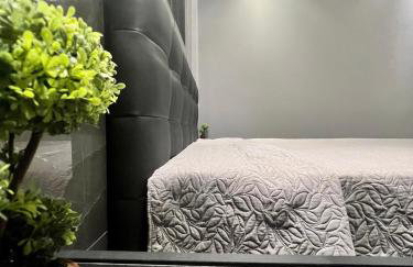 Luxury Black and White Interior Apartments & Rooftop Terrace - Foto 16