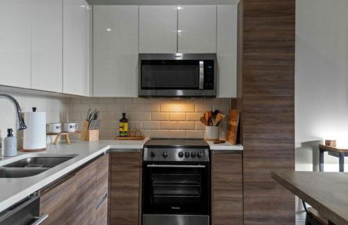 Luxury Downtown Dallas Retreat with Parking, Pool, Gym - Foto 39