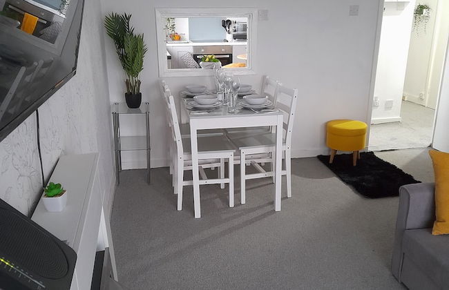 Whole Apartment With Balcony, Breakfast & Parking - Foto 31