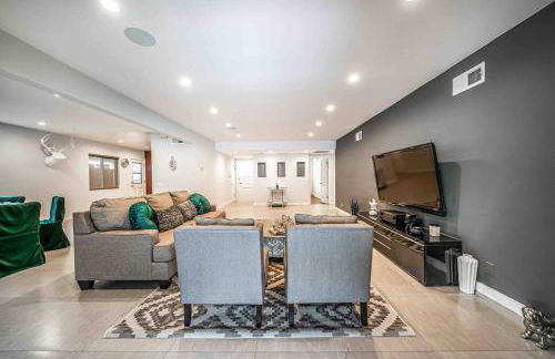 Luxury house pool & Spa 10 mins from Hollywood & Universal Studios - Foto 18