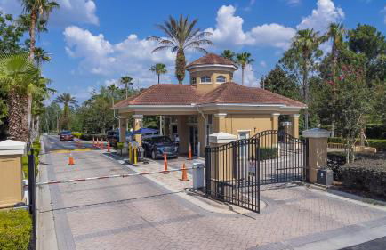 The Pink House at Windsor Hills - Photo 19