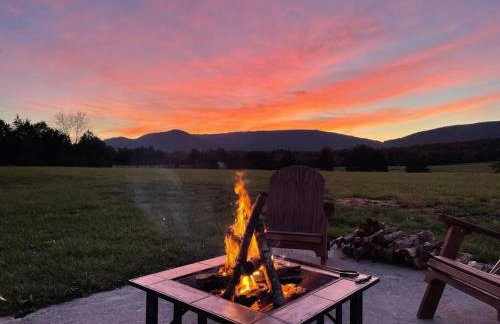 Holly Tree Retreat Located In Beautiful Luray, VA. - Foto 17