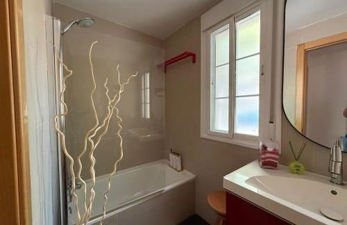 Acogedor chalet con jardín ideal para desconectar - Photo 35