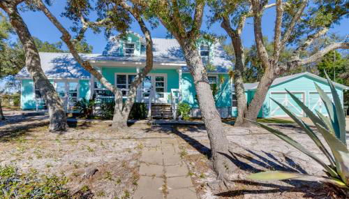 Serene Pensacola Vacation Rental with Gas Grill - Foto 1