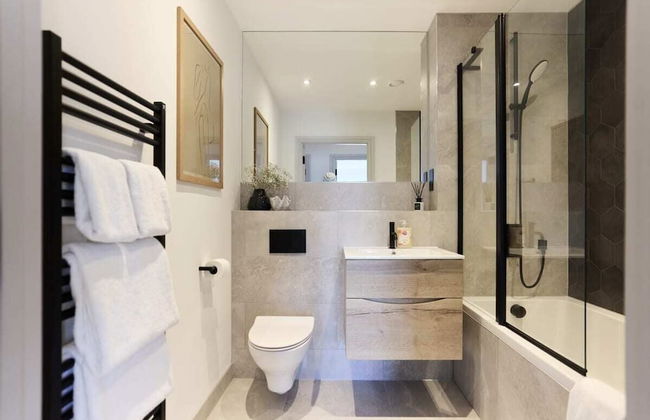 The South Wimbledon Escape - Lovely 3bdr With Balcony - Foto 3