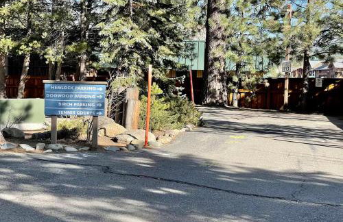 Private beach, Close to ski, Resort Amenities! - Foto 33