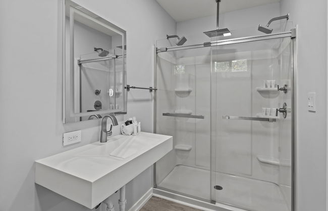 Charlotte Retreat Luxury 4BR Heaven - Foto 35