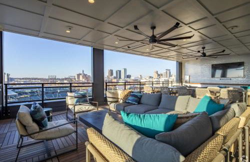 Modern 2BR Condo Near Railroad Park and UAB - Foto 44