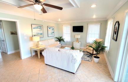 8018 Beach Rd, Semi-Oceanfront, Pool/Hot Tub - Foto 42