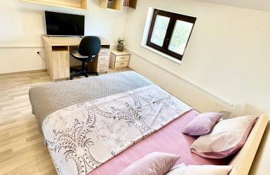 Spacious villa for 10 with a big private pool - Photo 25