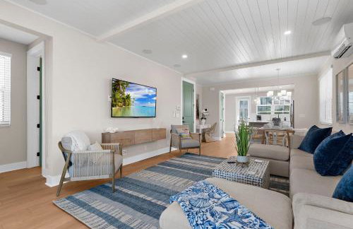 NEW! Manatee Dreams, Pool & Boat Slip, Min to AMI! - Foto 16