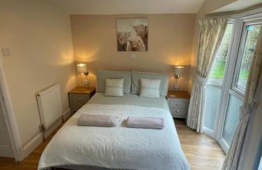 Stunning farm retreat - Photo 2