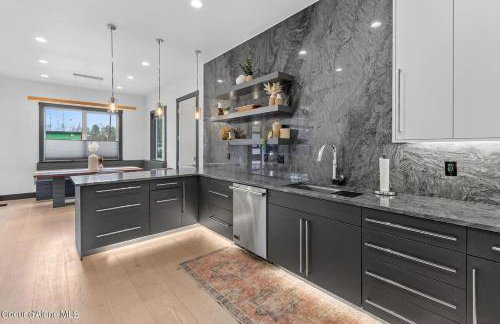 Luxury Home mins from Downtown CDA - Foto 4