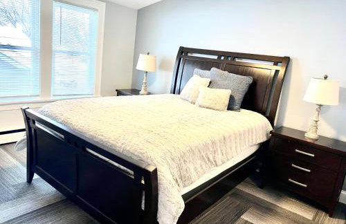 Rockford IL 2BD Upper Queen Bed, Patio & Fast WiFi - Foto 26