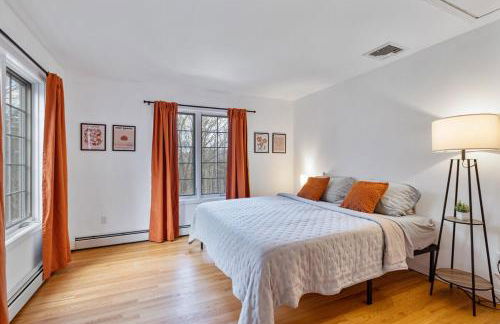 Secluded 9BR Getaway, Pool, Hot Tub & Huge Deck - Foto 52