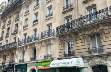 Charmant 2 pièces rénové avec goût, emplacement parfait - Foto 2