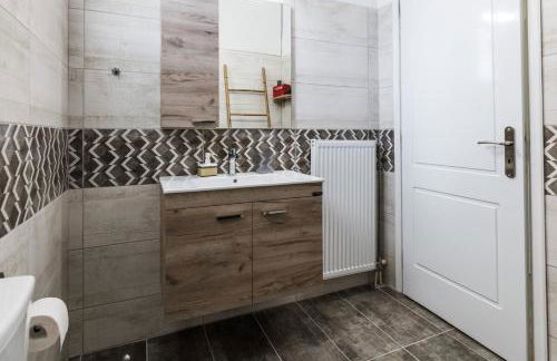 Alexander Apartments Airport - Photo 36