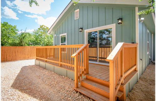 Newly Remodeled 4BR 2BA Near Amazing Downtown - Foto 46