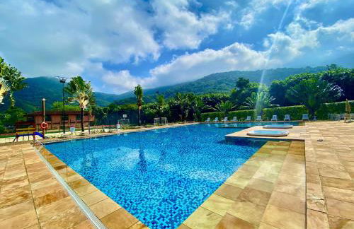 Maresias, Chalé H31 em condomínio dentro da Mata Atlântica e de frente a Entrada 18 da praia - Foto 41