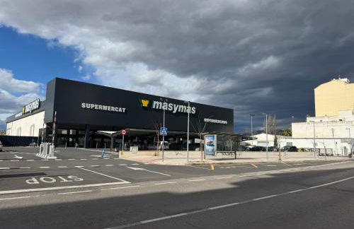 Entire apartment in the heart of downtown N&N - Photo 28